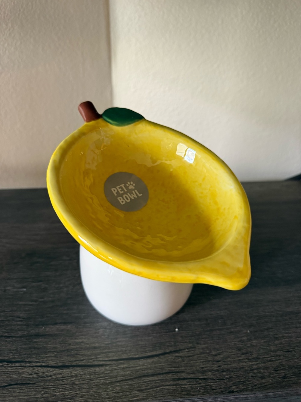 Yellow Ceramic Lemon-Shaped Pet Bowl